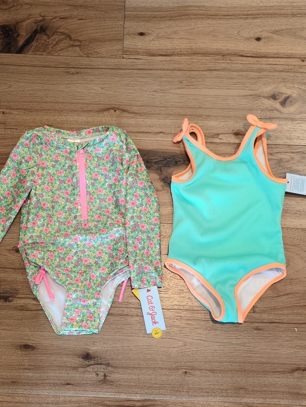 Cat & Jack Girls' Floral Long-Sleeve Rash Guard and Aqua One-Piece Swimsuit Set